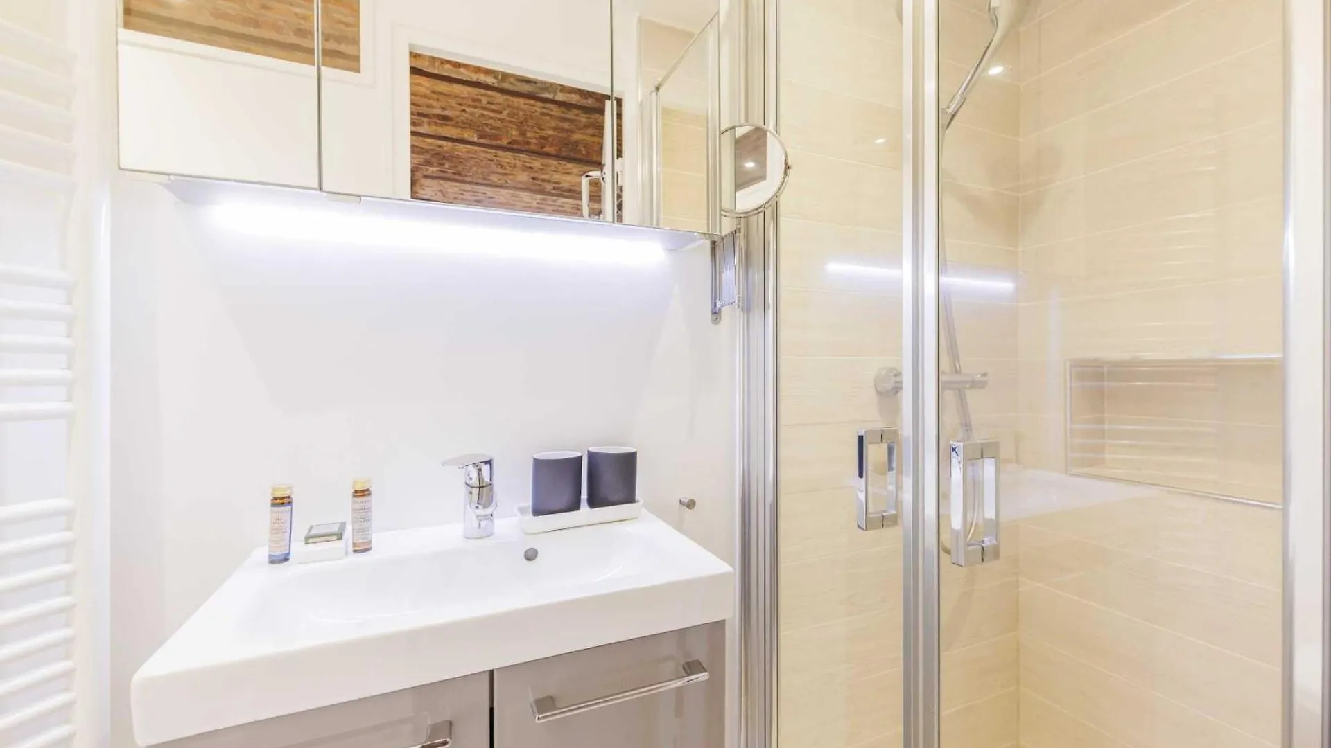 Apartmán 1 Bdr -4p 16th Near Trocadero Paříž