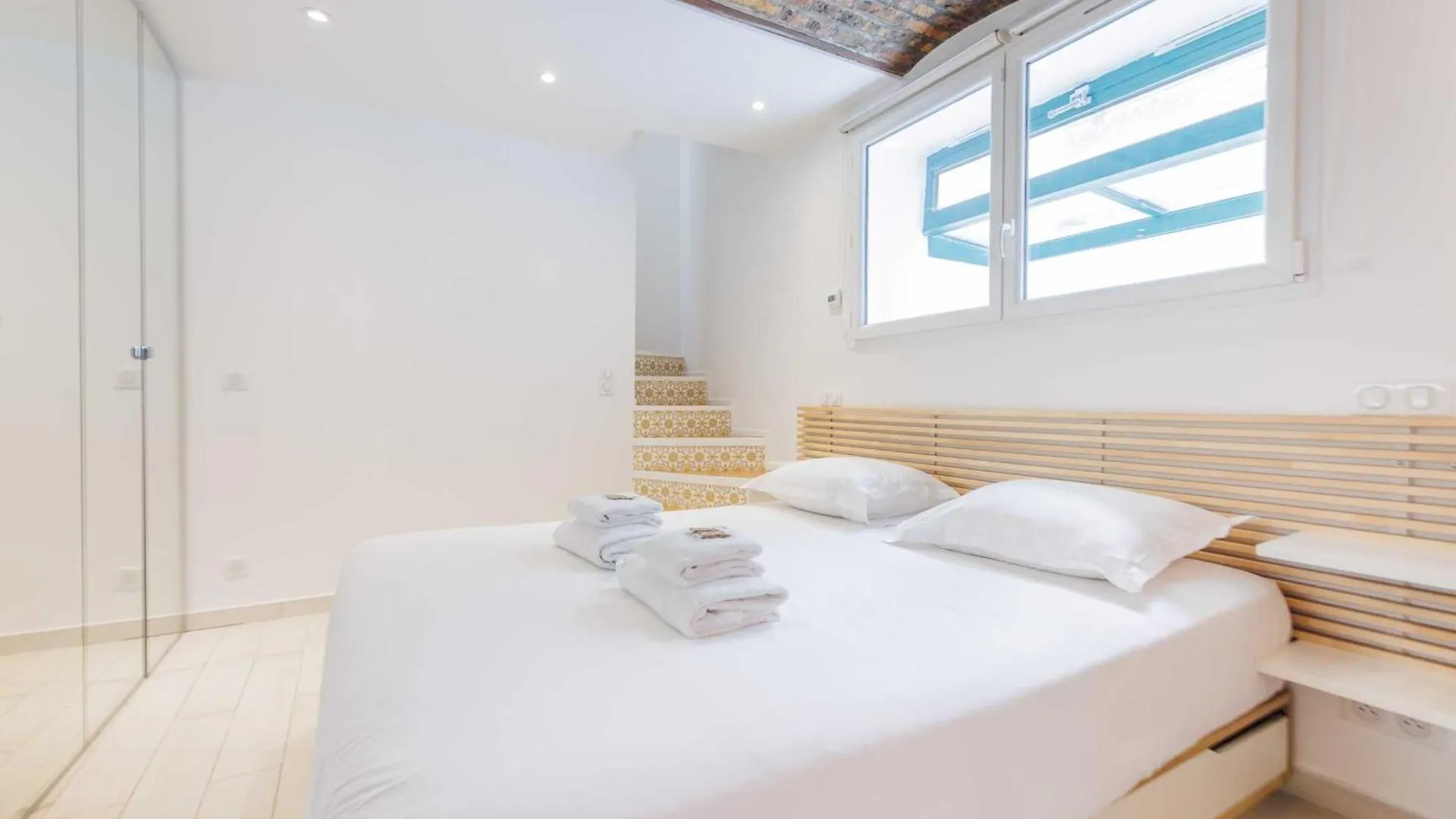 Διαμέρισμα 1 Bdr -4p 16th Near Trocadero